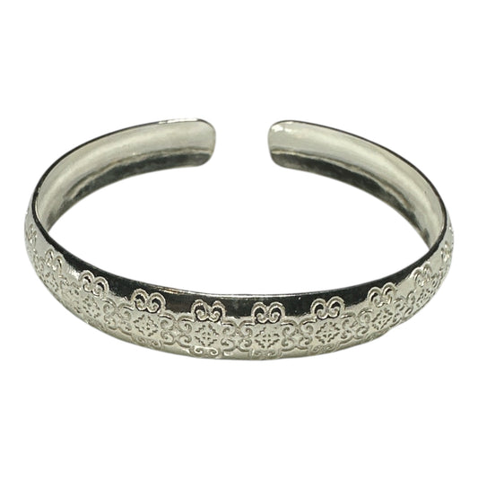 Silver Bangle Hmong Elephant Print 7+ in