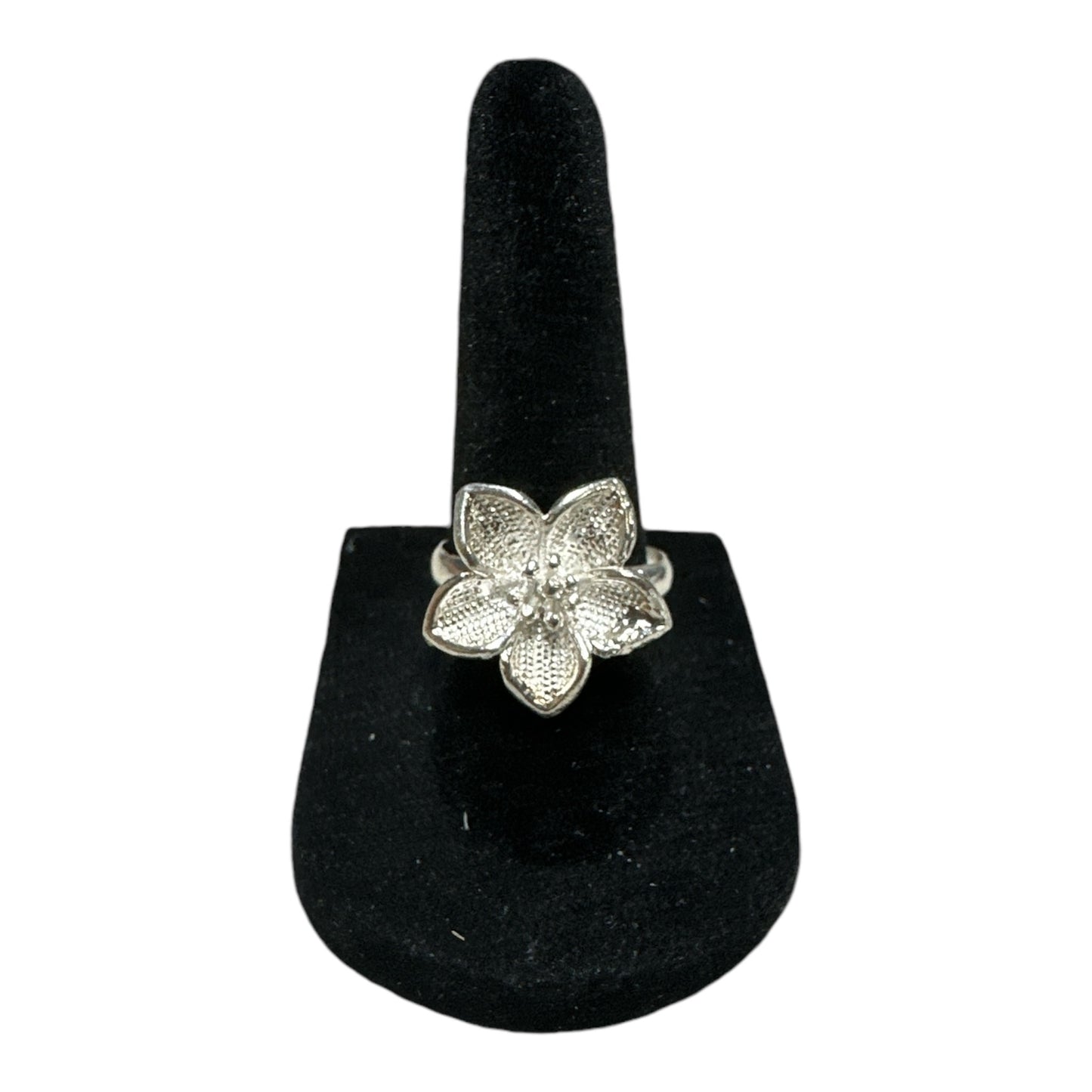 Silver Ring Flower - Size 7